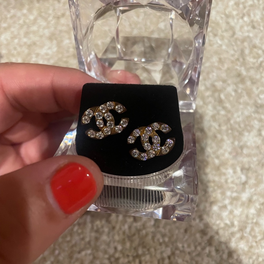 Fashion earrings, costume jewelry